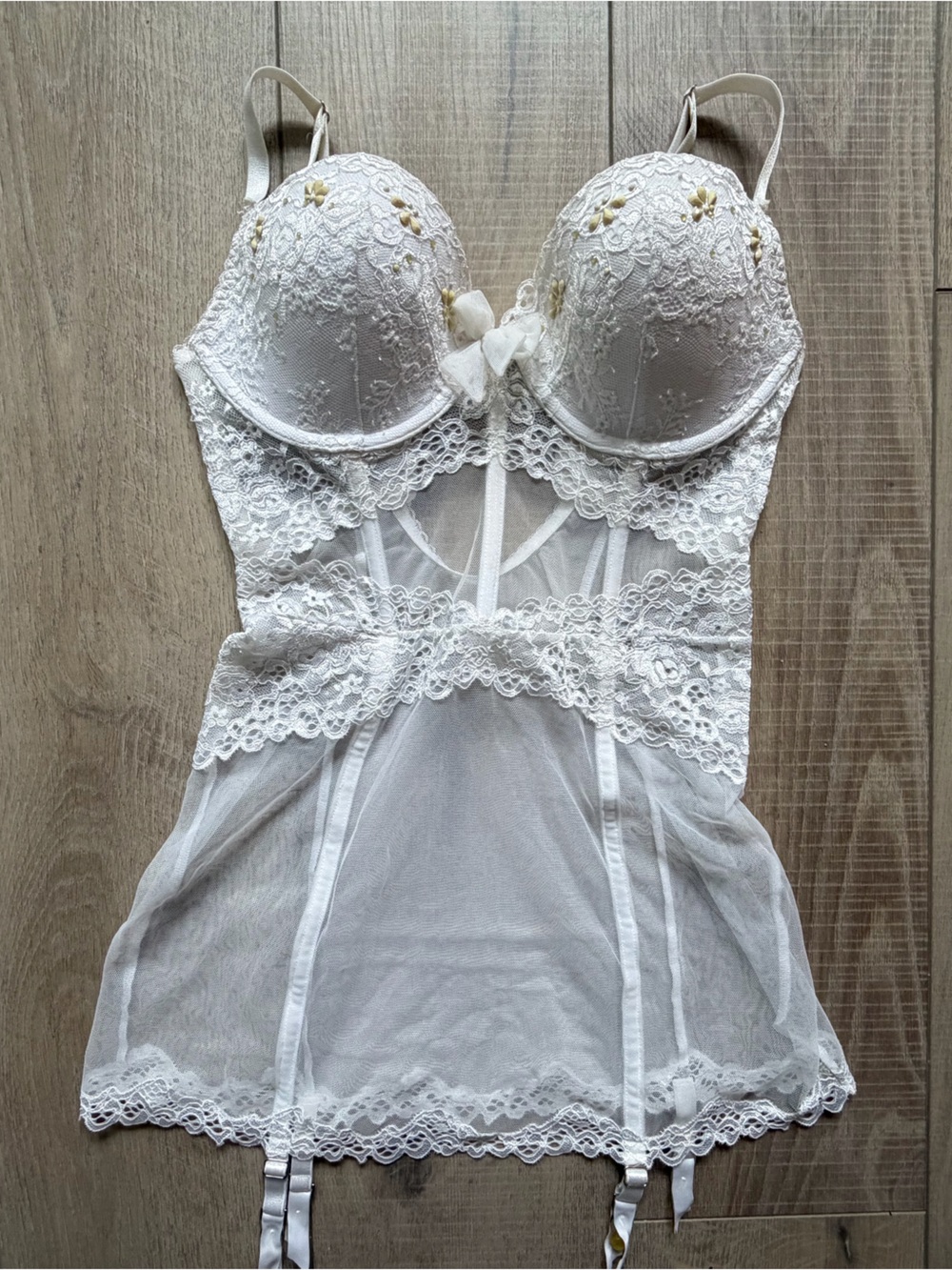 Victoria's Secret White Lace & Tulle Bustier Lingerie Sz 36C Bridal Honeymoon